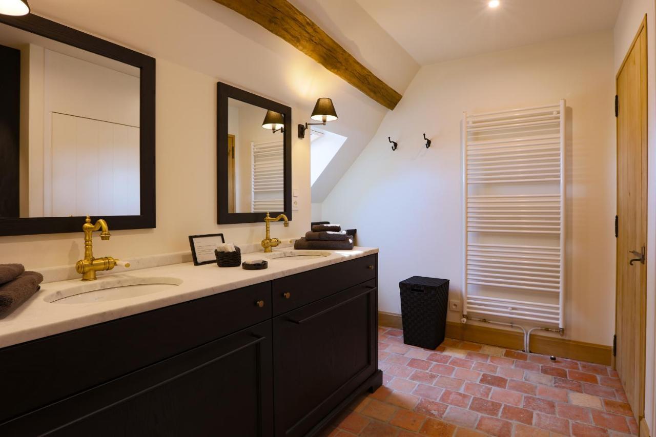 La Ferme De Planchevienne Bed and Breakfast Magny-Cours Exteriör bild